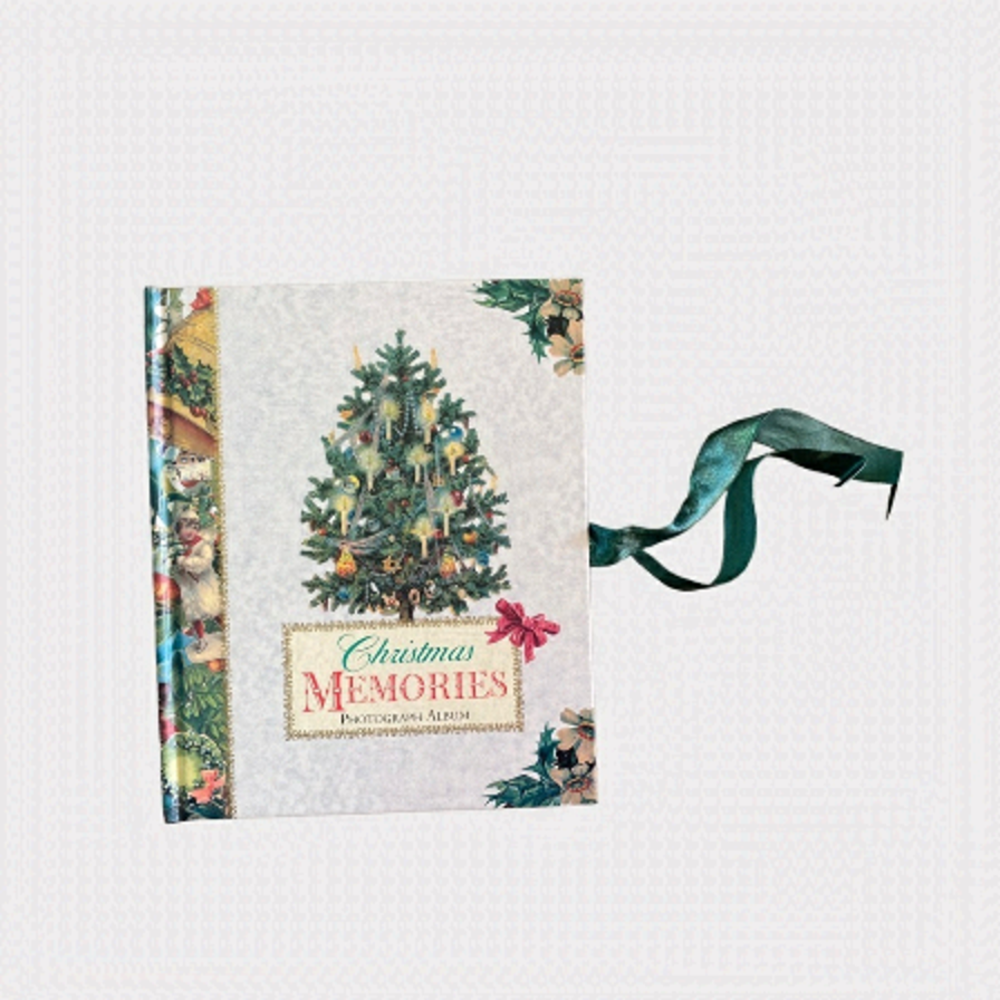 𝅺christmas Memories Photograph Album (SC)